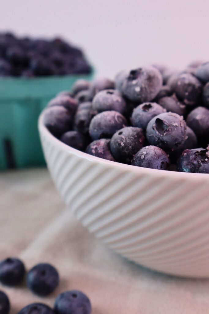 How to Freeze Fresh Blueberries for Year-Round Use 14 This is what freezer blueberries look like after learning how to freeze blueberries the simple way